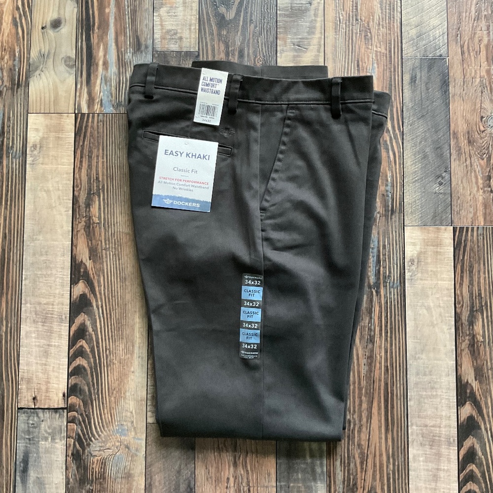 NEW Men's Dockers Easy Khaki Chocolate Brown 34x32